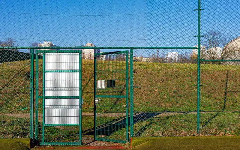 recinzioni-residenziali-e-per-impianti-sportivi-milano-monza-brianza